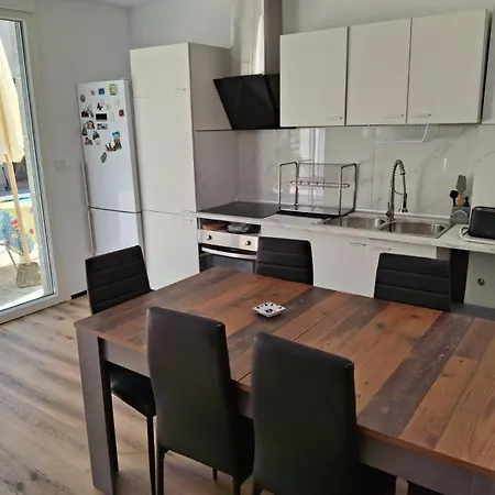 Bajo Independiente De Casa En Dom wakacyjny Vigo